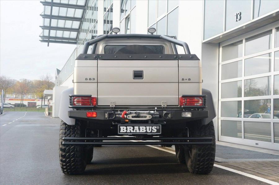  Mercedes-Benz G63 AMG 6x6 by Brabus 2014 года  (фото 4 из 18)